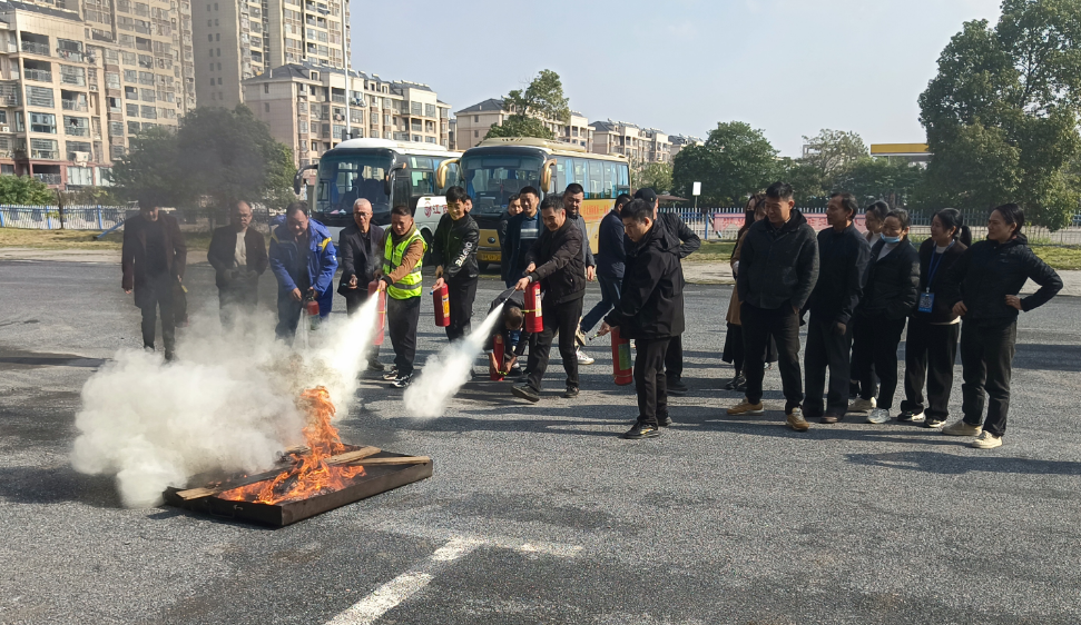 新余長運：開展消防基本技能實操培訓和應(yīng)急疏散演練